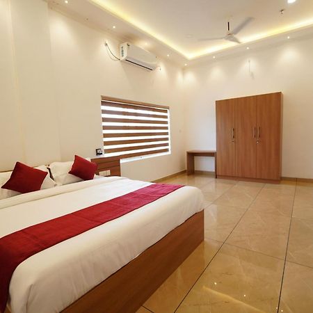 Hotel Eden Garden Convention Center Adur Zewnętrze zdjęcie